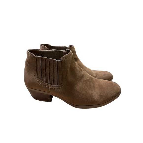 American Eagle 8W Shanna Chelsea Ankle Boot Cognac Slip On Faux Suede - Picture 2 of 12